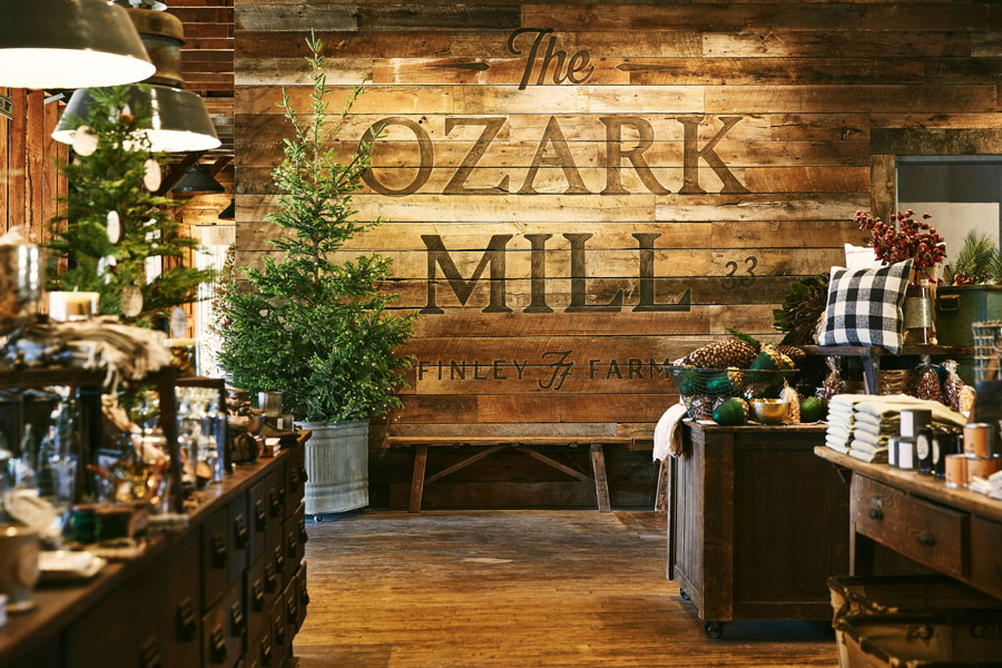 4K-Ultra-HD-JPG-11_19_21-Christmas-012-(2)-(1)_WEB